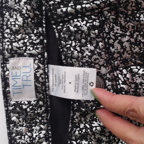 Time and Tru Pants Women's 8 Black Silver Metallic Cargo Mid Rise Stretch - Picture 5 of 7